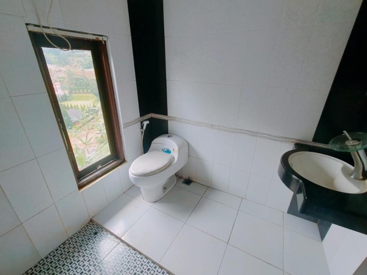 Villa Santika Puncak Pass Cimacan ภายนอก รูปภาพ