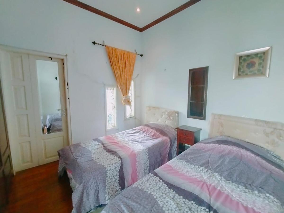 Villa Santika Puncak Pass Cimacan ภายนอก รูปภาพ